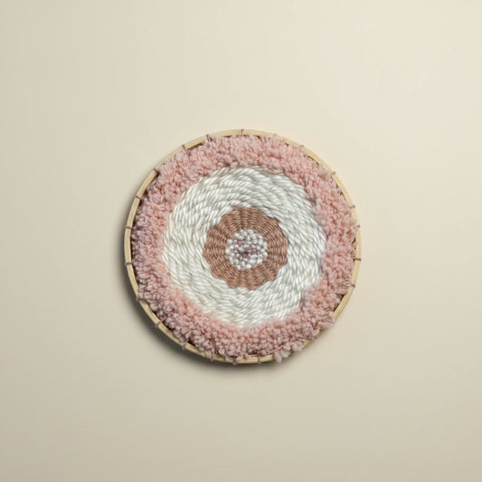 Petite Rose — art mural en plumes fait main, Rêves de Vi